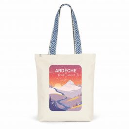 Sac ethnique –Mont Gerbier de Jonc sous la neige