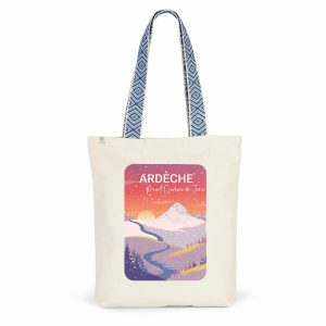 Sac ethnique –Mont Gerbier de Jonc sous la neige