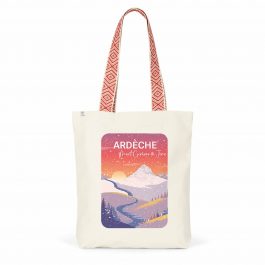 Sac ethnique –Mont Gerbier de Jonc sous la neige