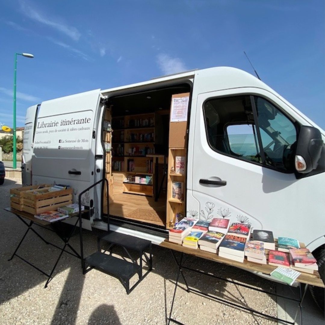 ardeche-la-librairie-itinerante-la-semeuse-de-mots